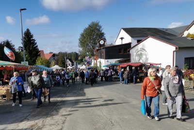 Kunst- und Bauernmarkt Göpfersdorf