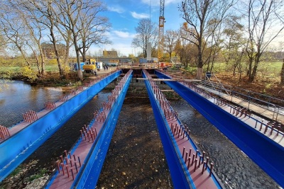 Die neuen Pleißebrücke bei Kotteritz wird erst 2026 fertig.