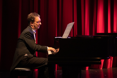 Schauspielkapellmeister Olav Kröger