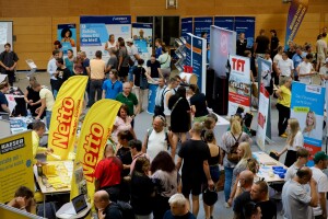 Besucherandrang in der Stadthalle