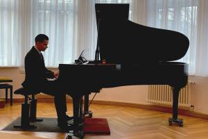 Karl Seyffarth, 14 Jahre, Klasse Christiane Treibmann, AG IV, 24 Punkte, hervorragendes Ergebnis, 1. Preis mit Weiterleitung zum Landeswettbewerb.